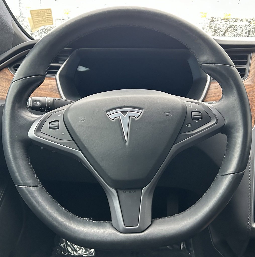 Used 2020 Tesla Model S Long Range Plus image 21