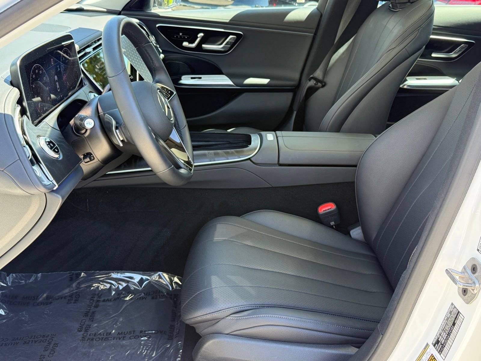 Used 2025 Mercedes-Benz E 350 Sedan image 26