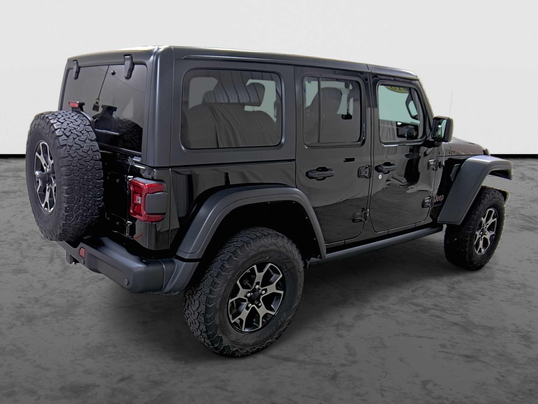 Used 2018 Jeep Wrangler Unlimited Rubicon w/ Dual Top Group AWD/4WD image 4