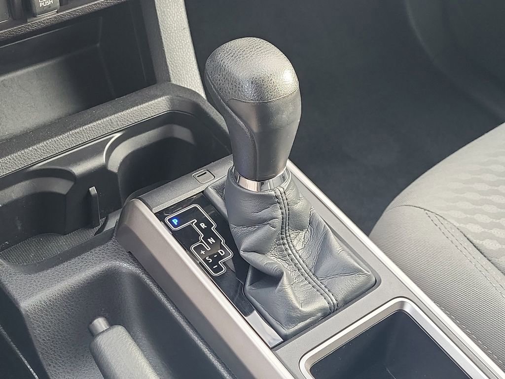 Used 2023 Toyota Tacoma SR5 w/ Technology Package image 28