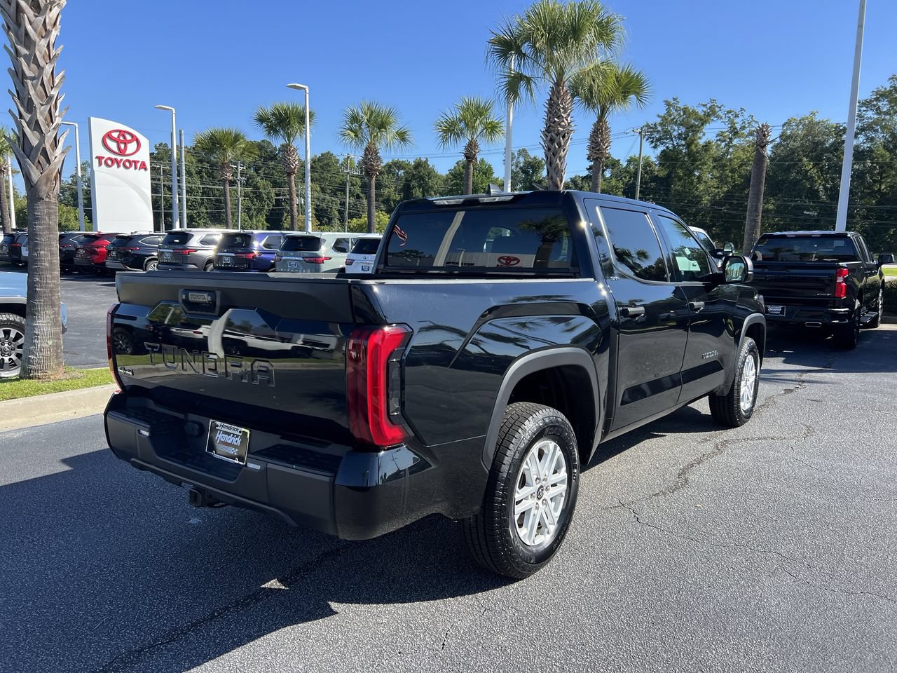 Used 2024 Toyota Tundra SR5 AWD/4WD image 10