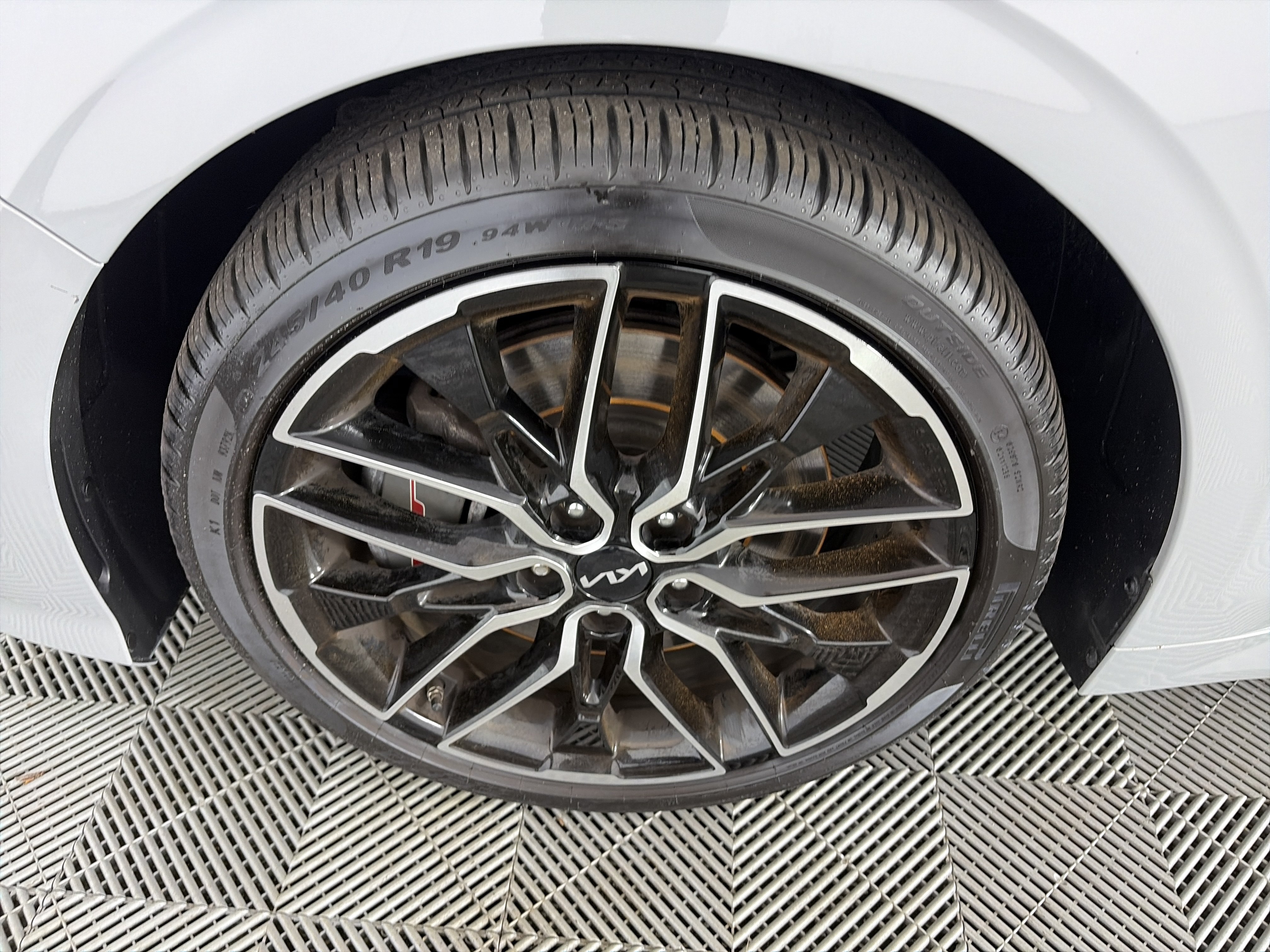 Certified 2024 Kia K5 GT w/ GT1 Package FWD image 15