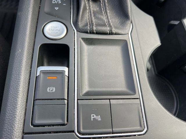 Used 2021 Volkswagen Atlas SE image 22