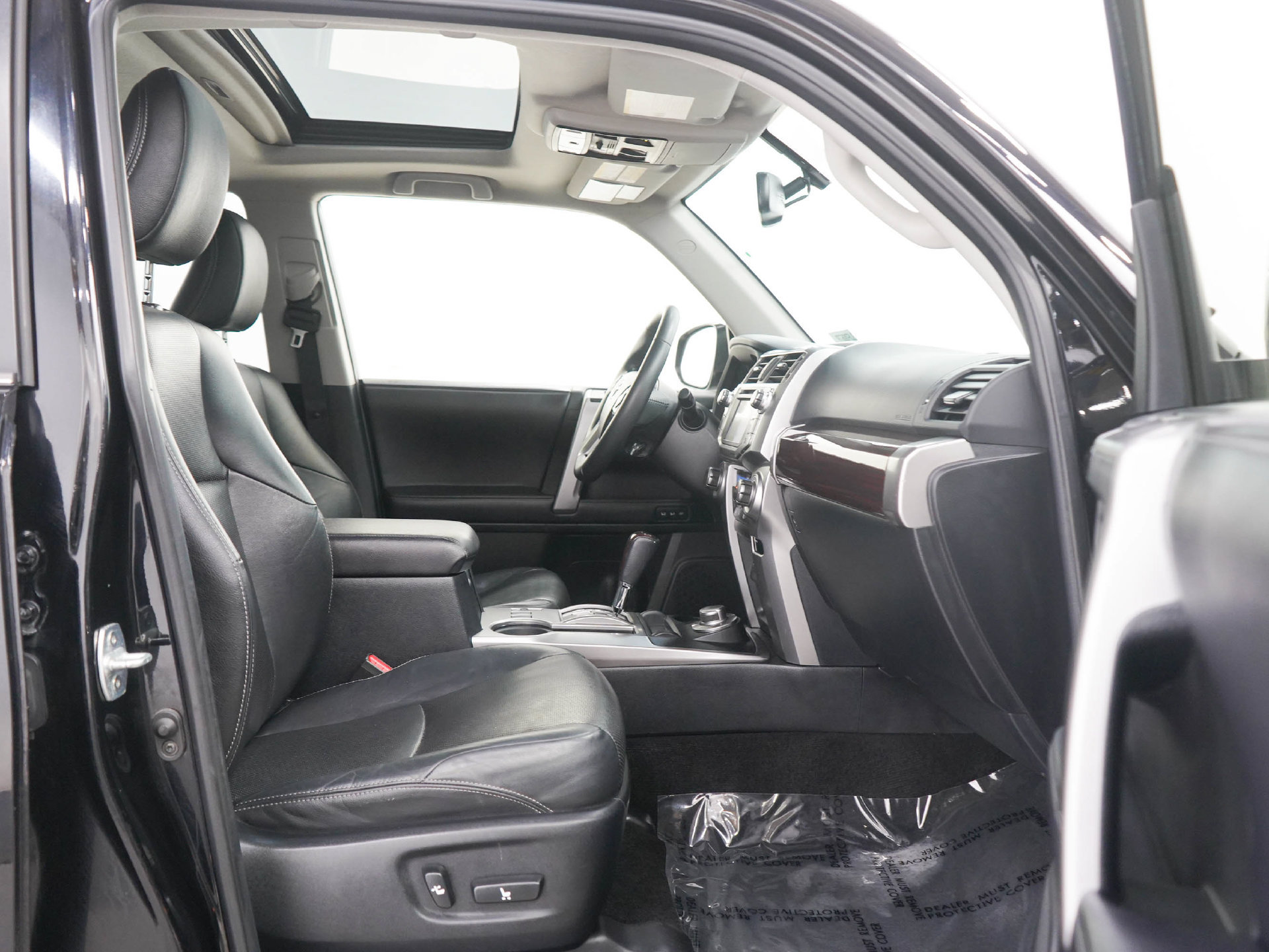 Used 2019 Toyota 4Runner Limited AWD/4WD image 11