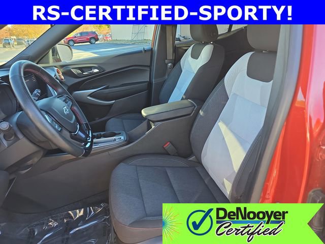 Used 2024 Chevrolet Trax RS image 14