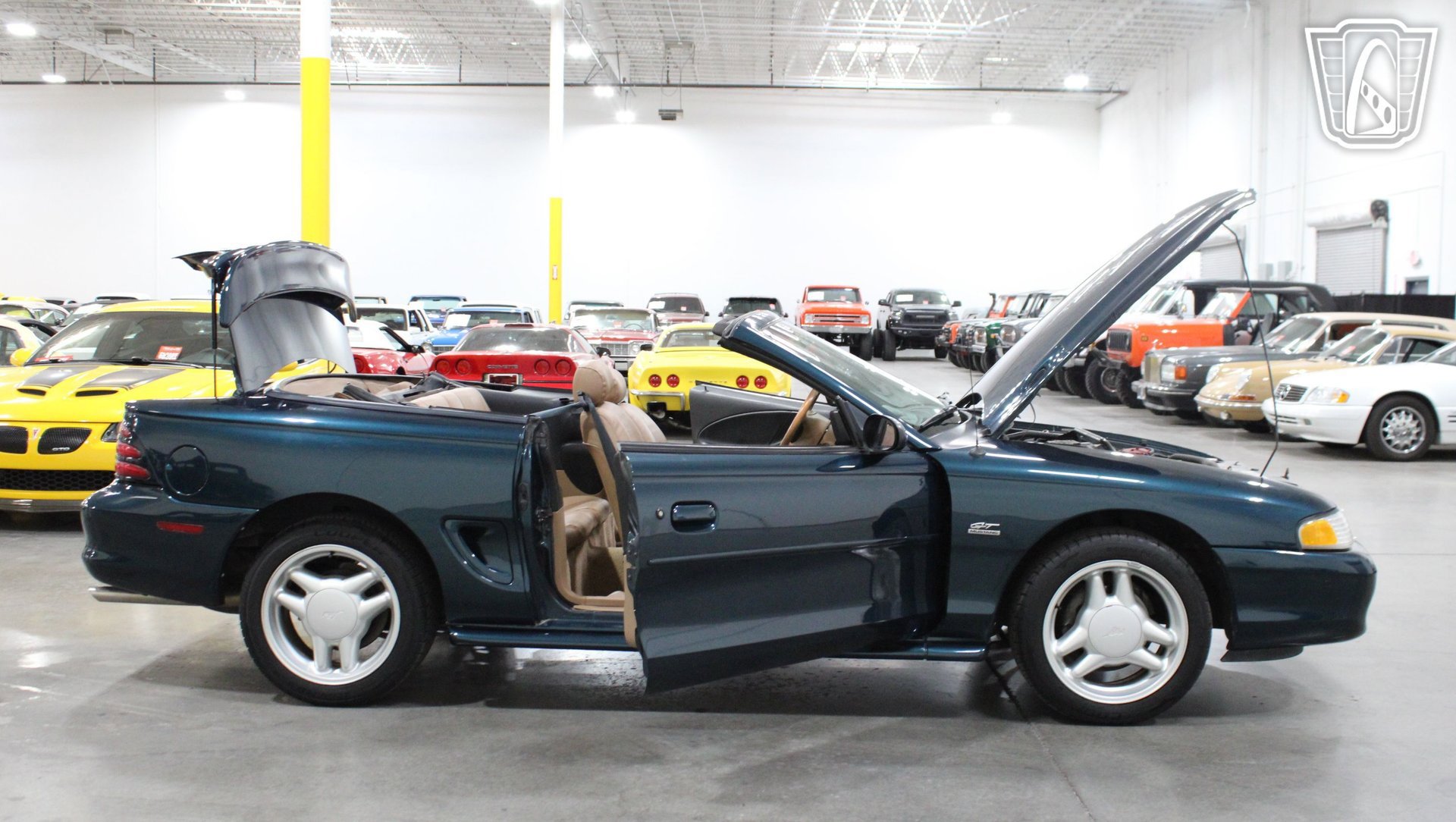 Used 1995 Ford Mustang GT RWD image 40