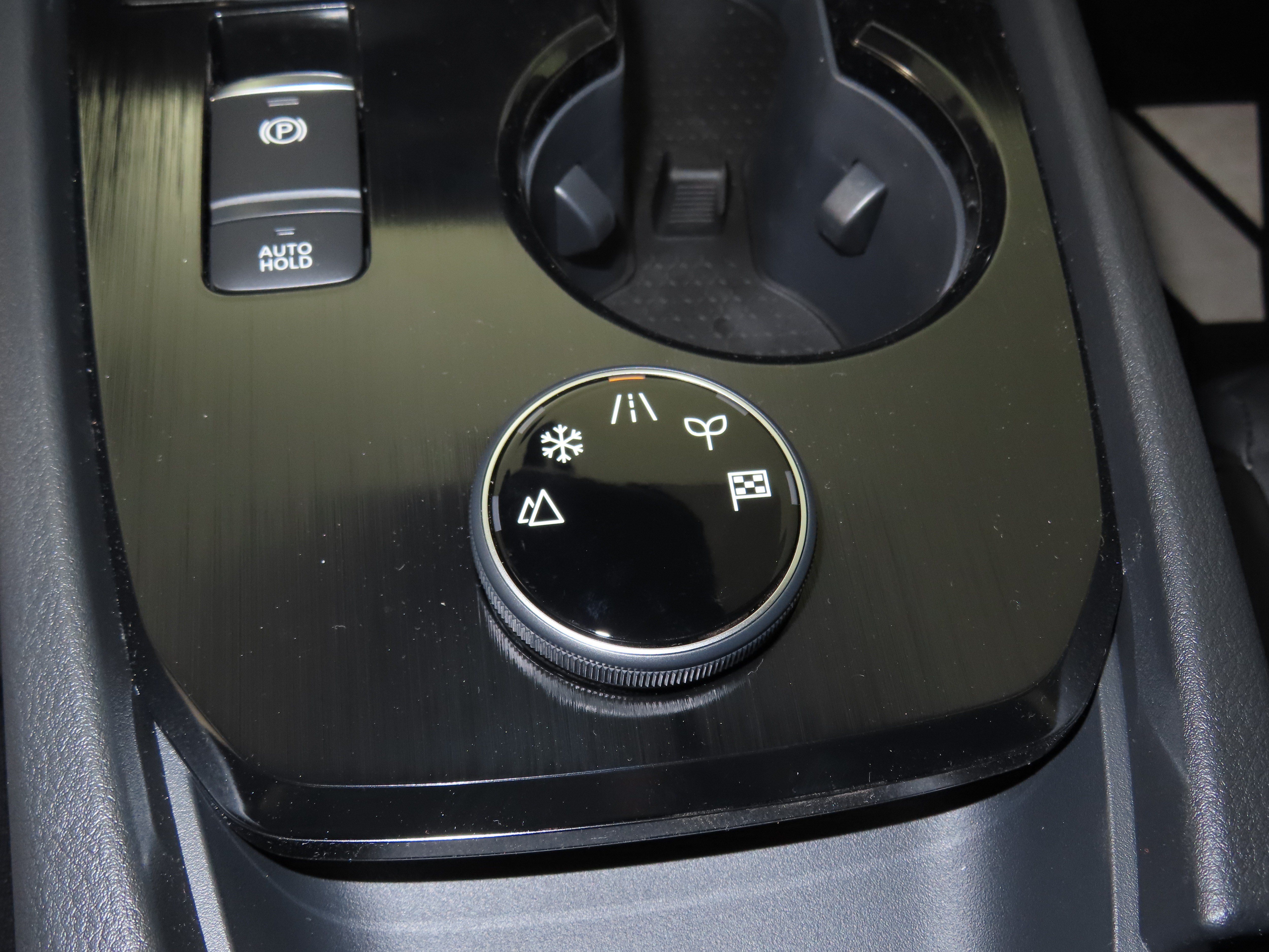 New 2026 Nissan Rogue Dark Armor AWD/4WD image 34
