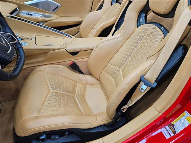 Used 2021 Chevrolet Corvette Stingray Premium Conv w/ Z51 Performance Package RWD image 13
