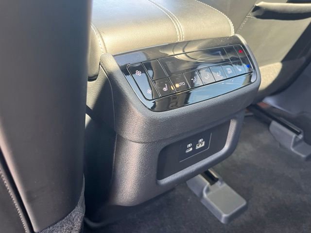 Certified 2025 INFINITI QX60 Luxe w/ Lighting Package (N94) image 26