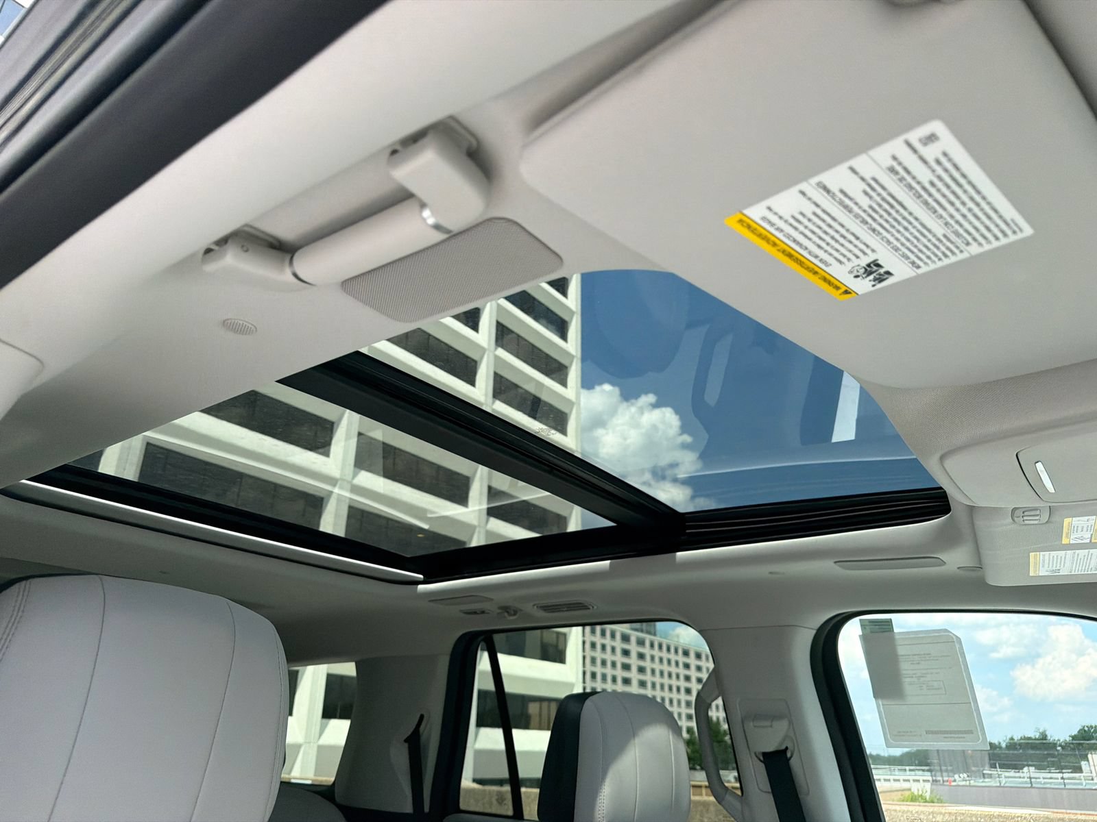 New 2026 Lincoln Navigator Reserve AWD/4WD image 14