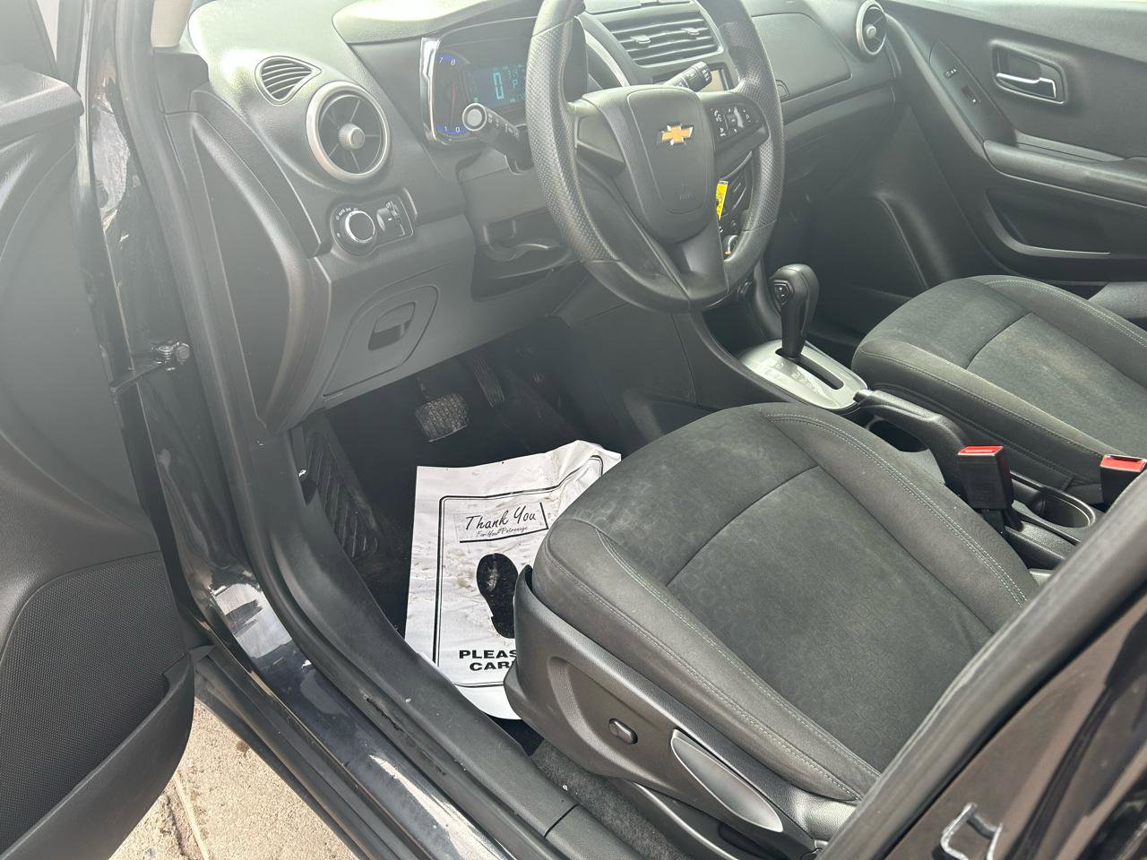 Used 2015 Chevrolet Trax LS FWD image 10