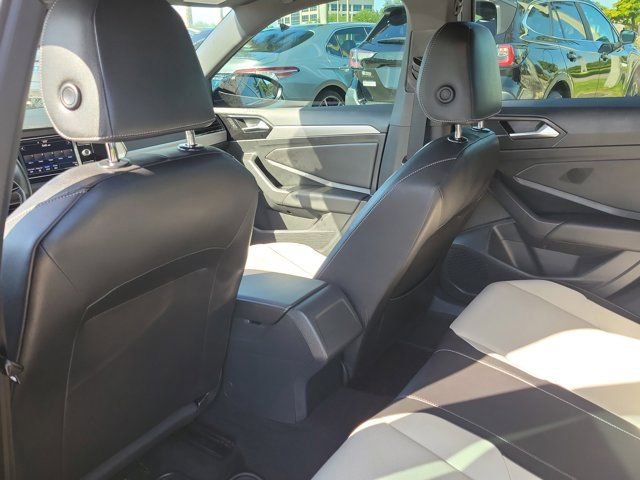 Used 2020 Volkswagen Jetta R-Line image 14