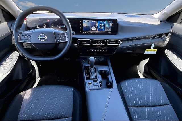 New 2027 Nissan Sentra SV w/ Floor Mat Package FWD image 5