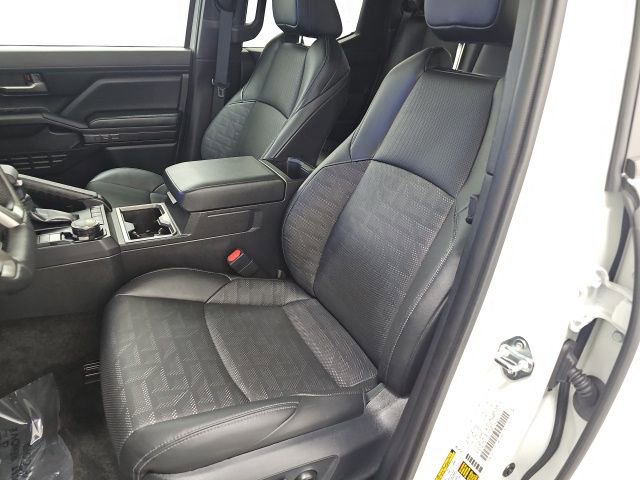 Used 2024 Toyota Tacoma TRD Sport image 14