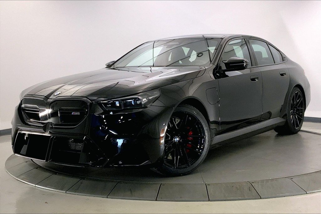 Certified 2025 BMW M5 w/ Executive Package AWD/4WD image 11