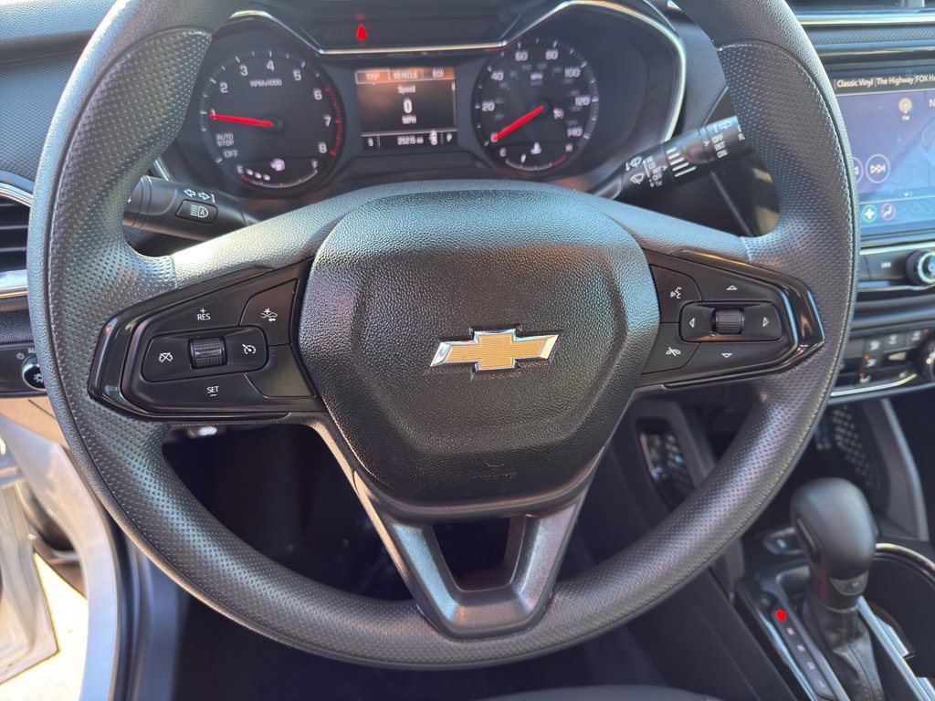 Used 2023 Chevrolet TrailBlazer LT w/ Convenience Package image 16