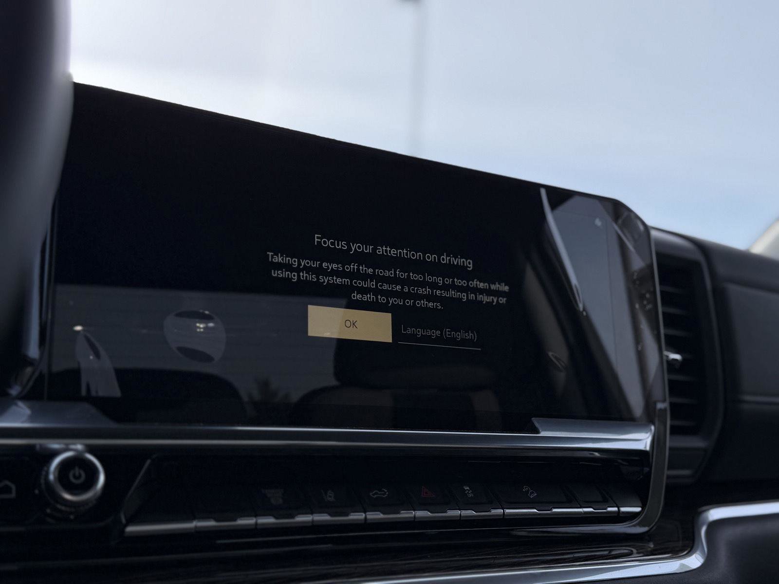 New 2025 GMC Sierra 3500 SLE w/ SLE Convenience Package image 20