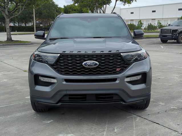 Certified 2022 Ford Explorer ST w/ Equipment Group 401A AWD/4WD image 2