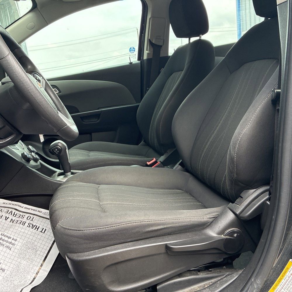 Used 2019 Chevrolet Sonic LT FWD image 6