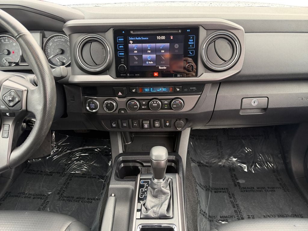 Used 2019 Toyota Tacoma TRD Off-Road AWD/4WD image 12