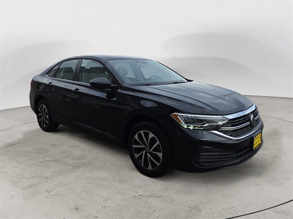 Used 2024 Volkswagen Jetta S image 7