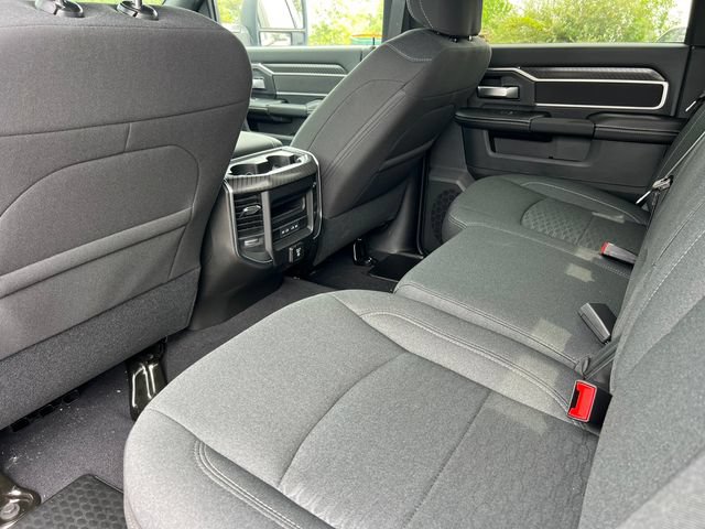 New 2026 RAM 2500 Big Horn AWD/4WD image 36