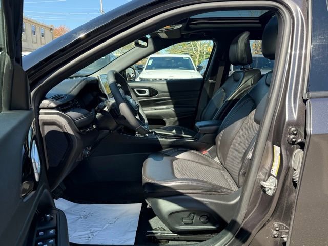 Used 2023 Jeep Compass Altitude w/ Sun and Sound Group image 27