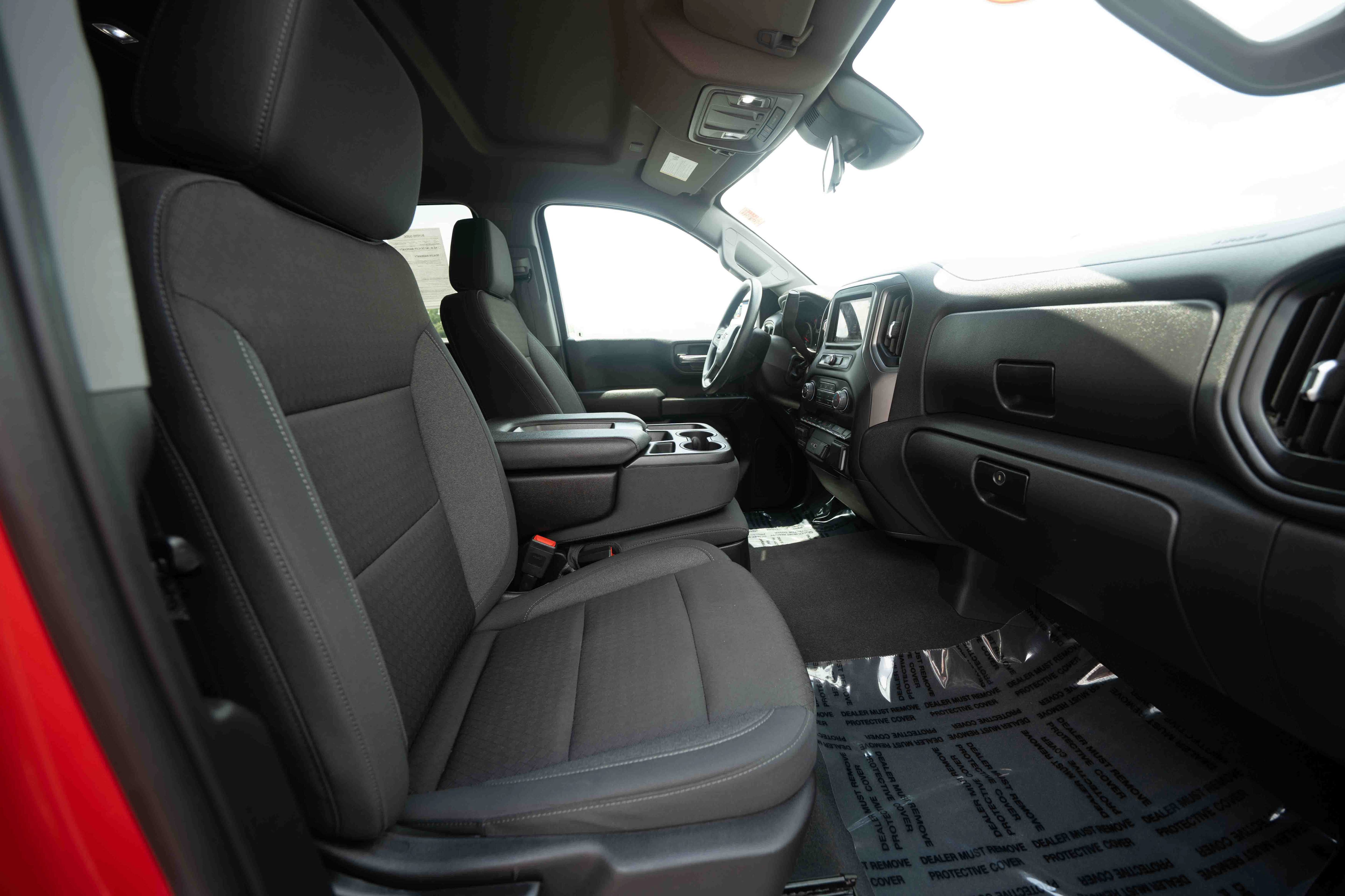 Used 2024 Chevrolet Silverado 1500 Custom Trail Boss w/ LPO, Dark Essentials Package AWD/4WD image 26