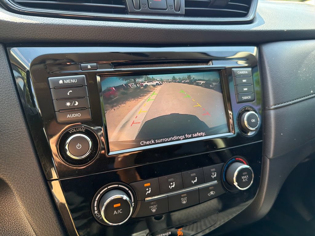 Used 2018 Nissan Rogue S w/ S Value Package FWD image 28