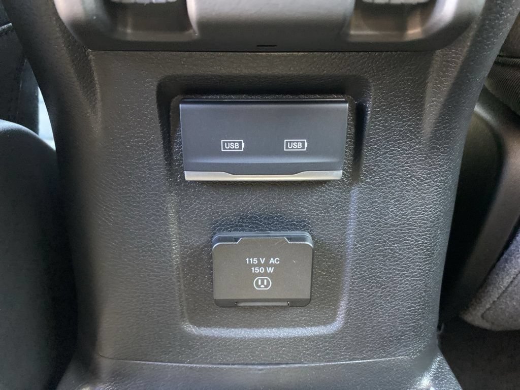 New 2025 Jeep Wrangler Unlimited Sahara w/ Safety Group AWD/4WD image 21