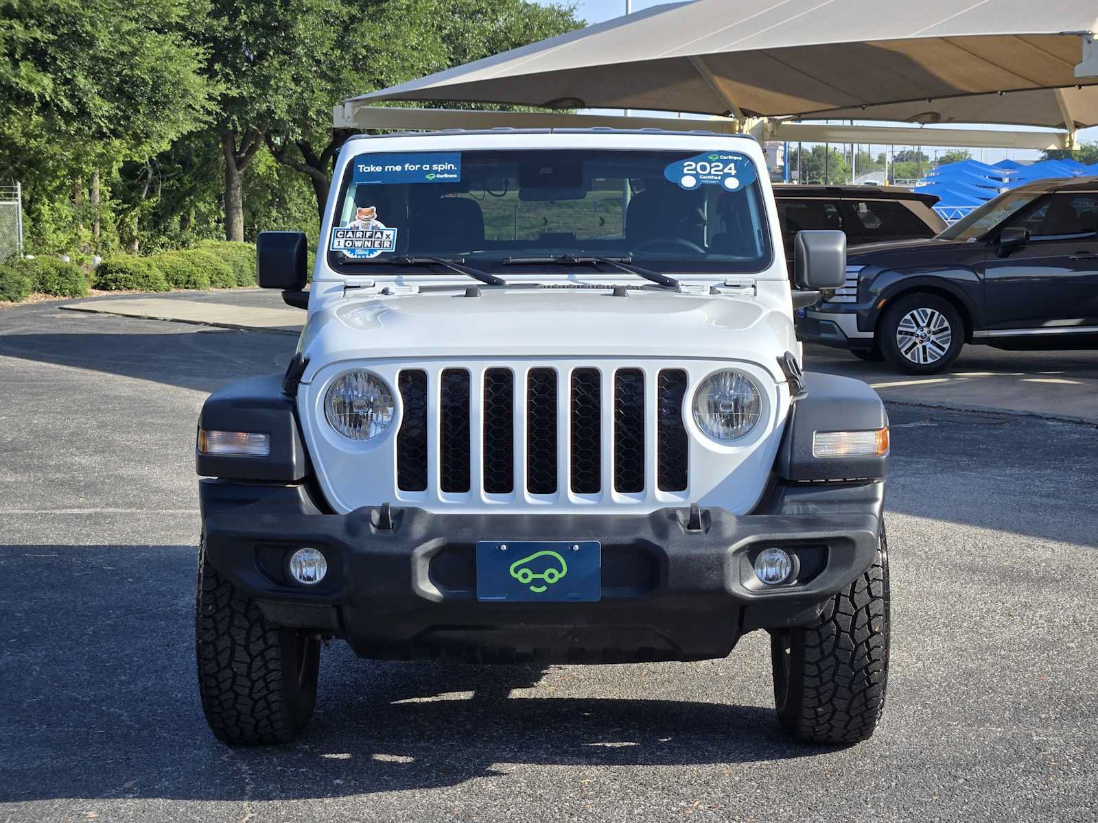 Used 2024 Jeep Wrangler Sport AWD/4WD image 3