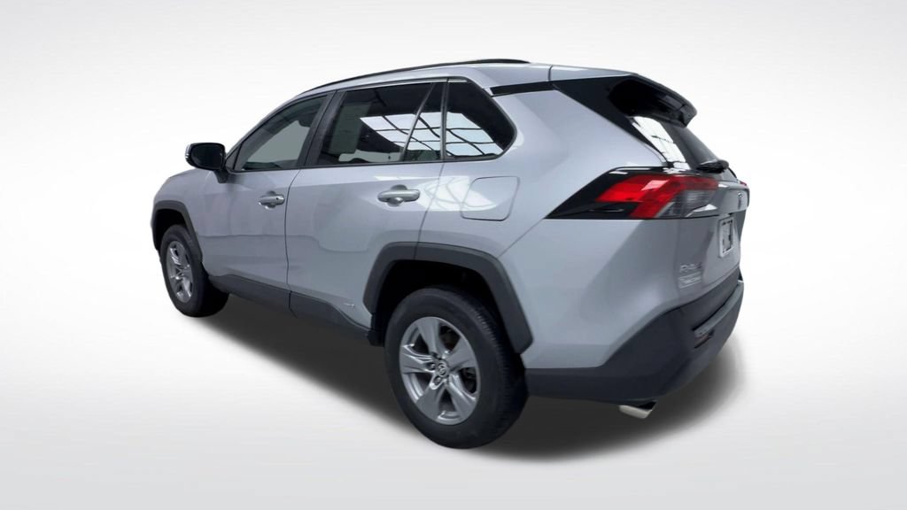 Certified 2022 Toyota RAV4 XLE AWD/4WD image 22