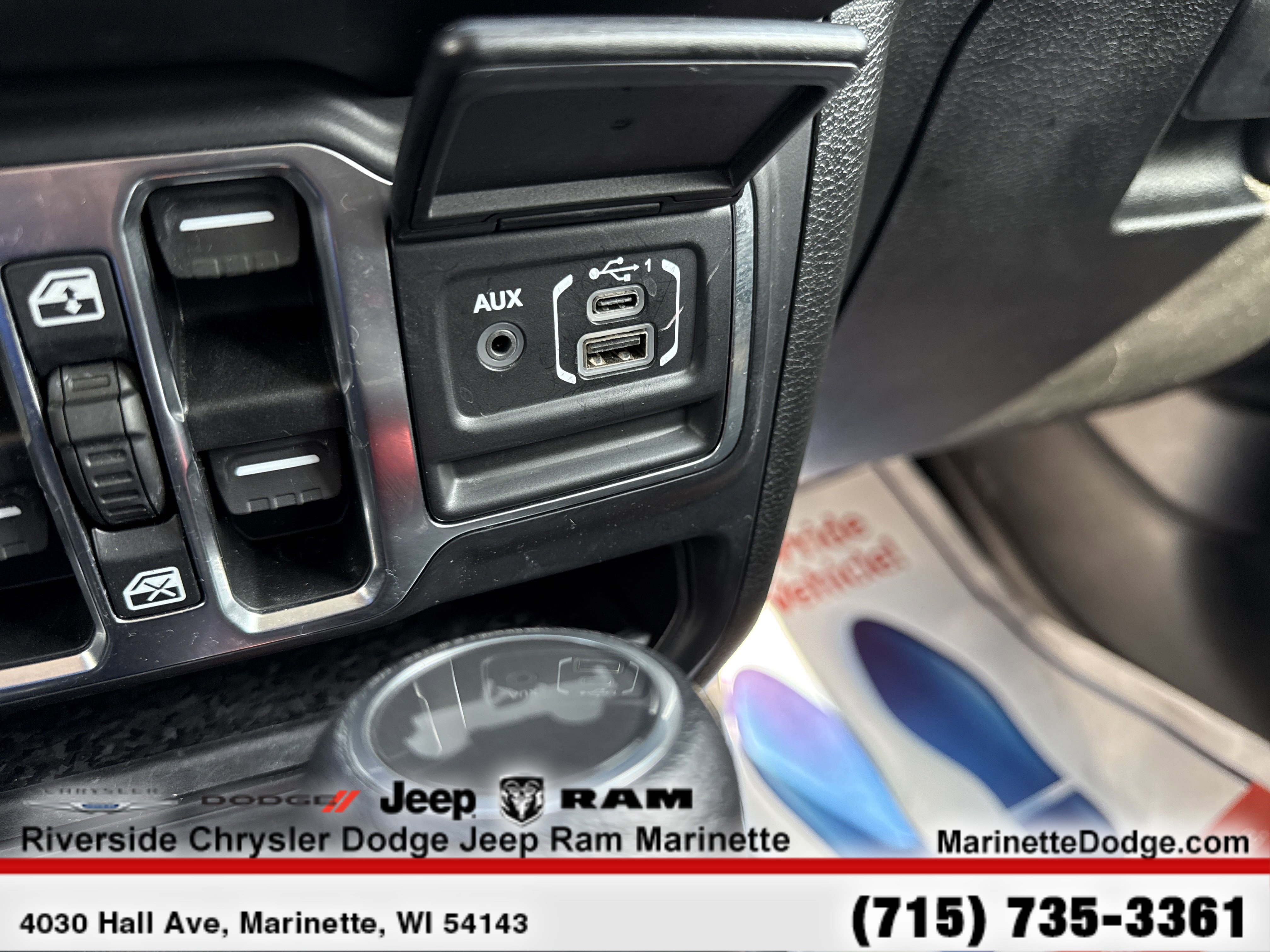 Used 2021 Jeep Wrangler Unlimited Sport w/ Technology Group image 18