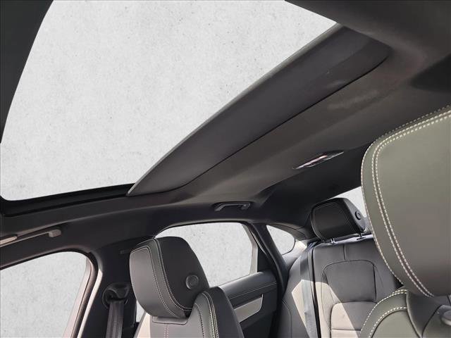 New 2024 Jaguar XF R-Dynamic SE AWD/4WD image 30