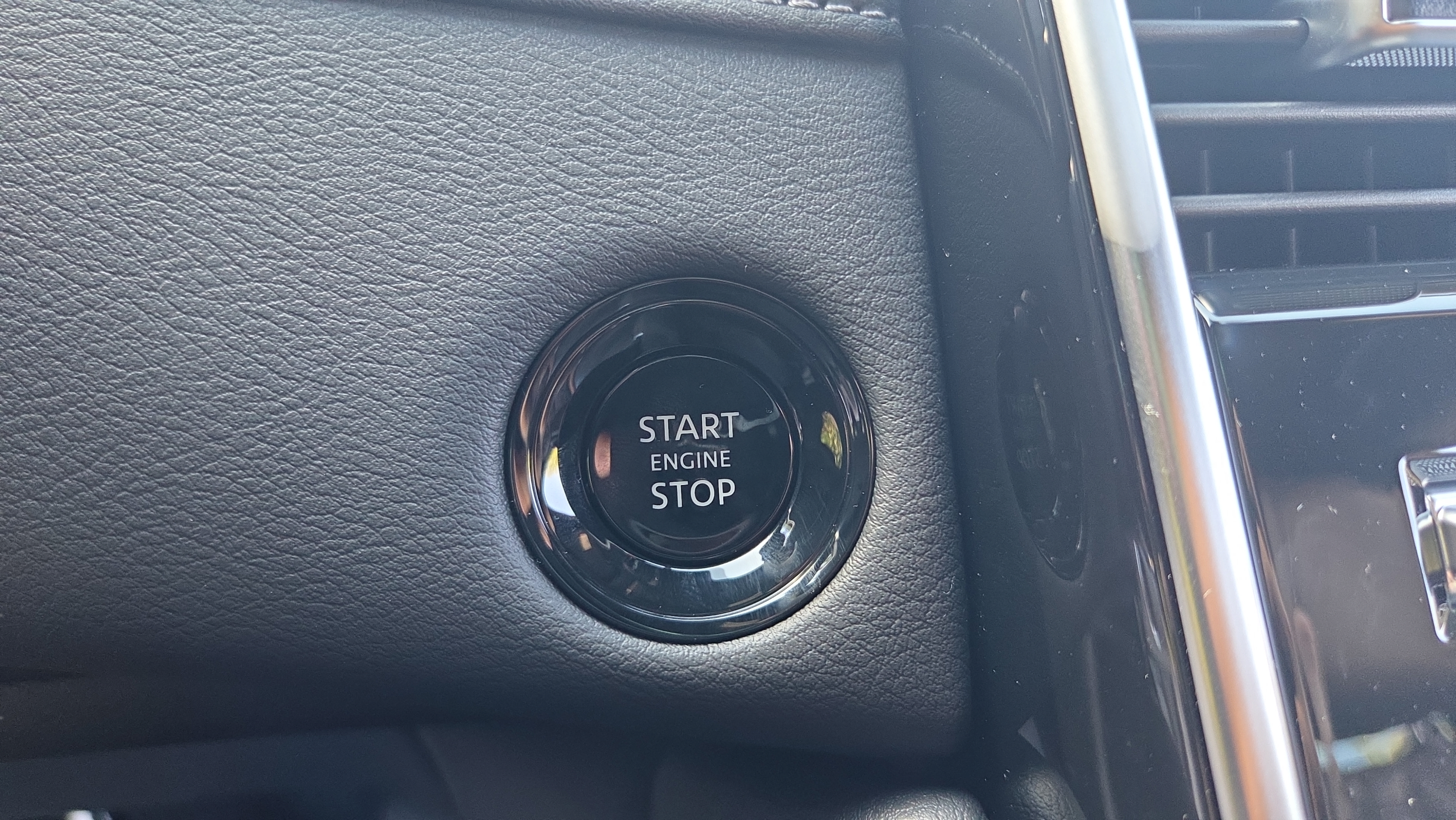 New 2026 Nissan Armada Platinum AWD/4WD image 21