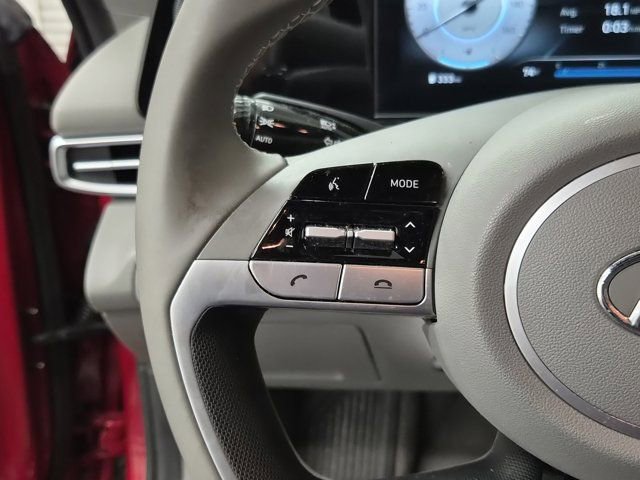 Used 2023 Hyundai Elantra SEL w/ Convenience Package image 20