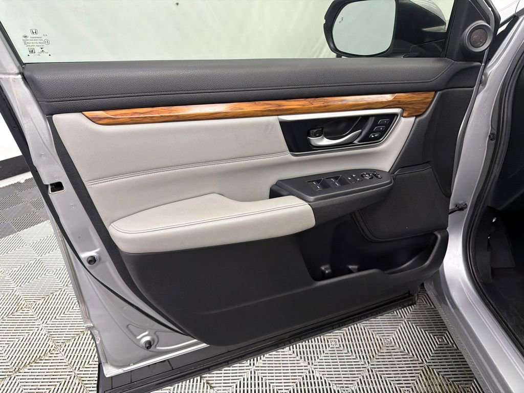 Used 2020 Honda CR-V EX-L image 11