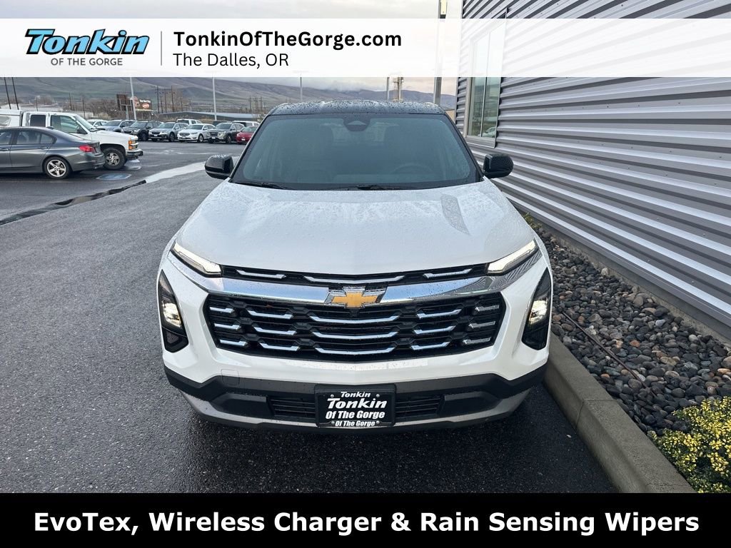 New 2026 Chevrolet Equinox LT w/ Convenience Package II AWD/4WD image 10