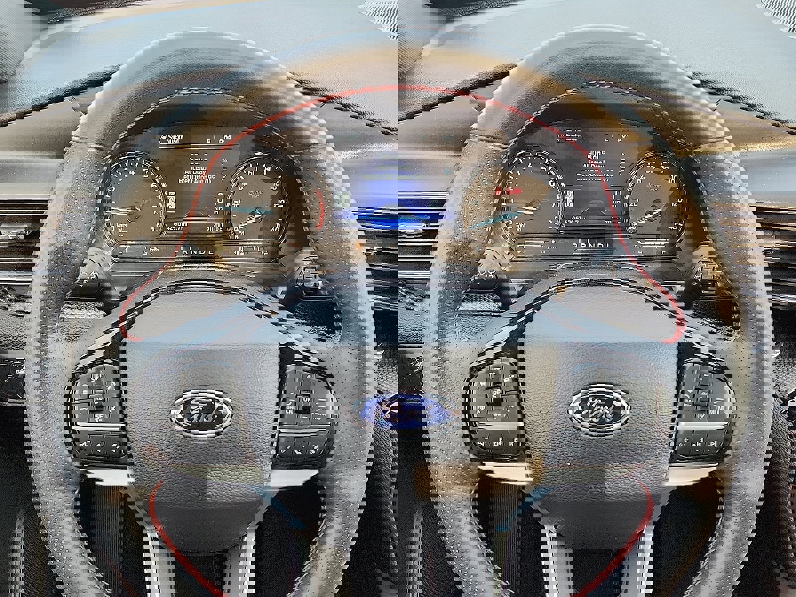 Certified 2022 Ford Explorer ST-Line w/ Class IV Trailer Tow Package AWD/4WD image 22