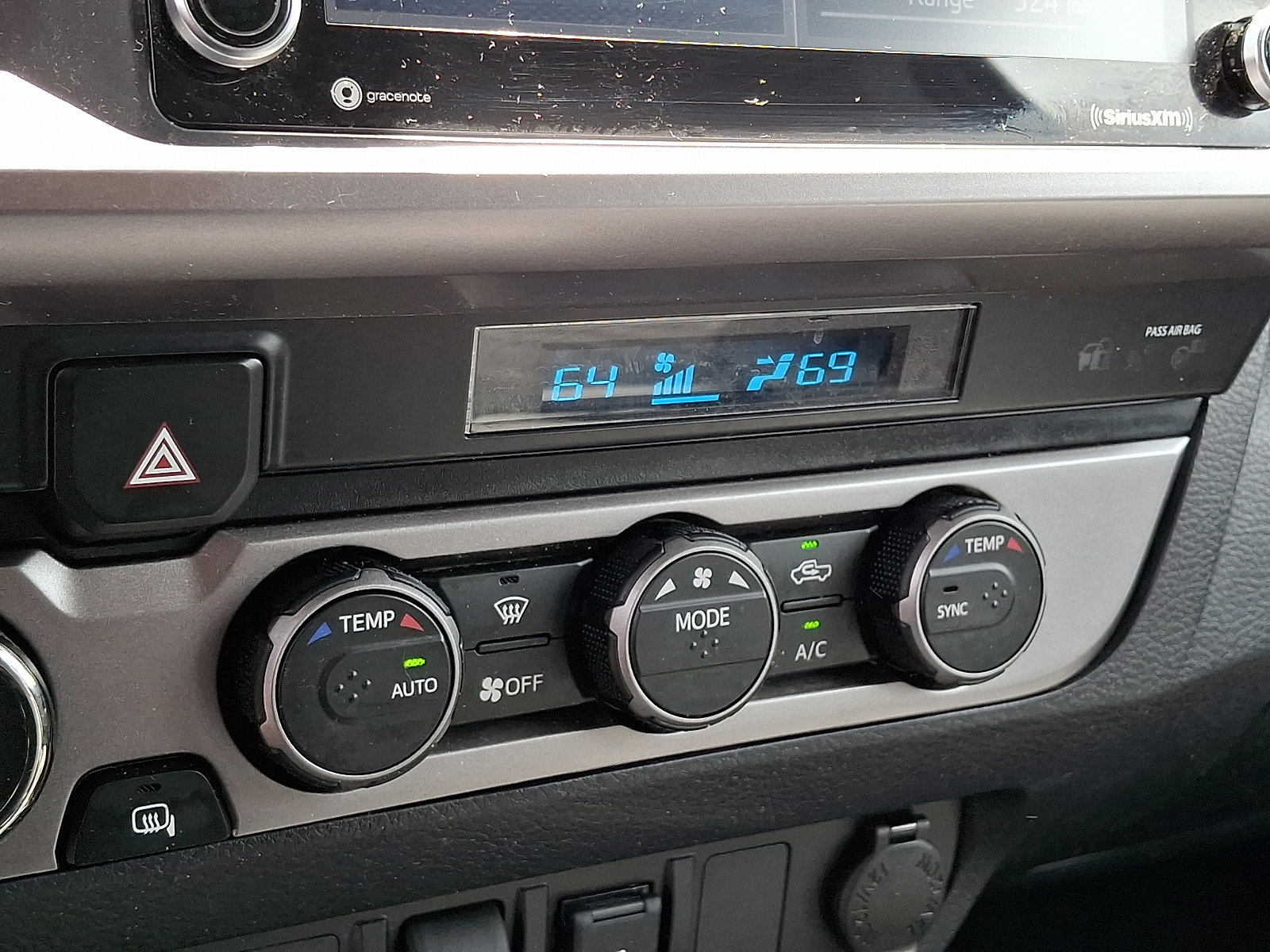 Certified 2023 Toyota Tacoma SR5 AWD/4WD image 16