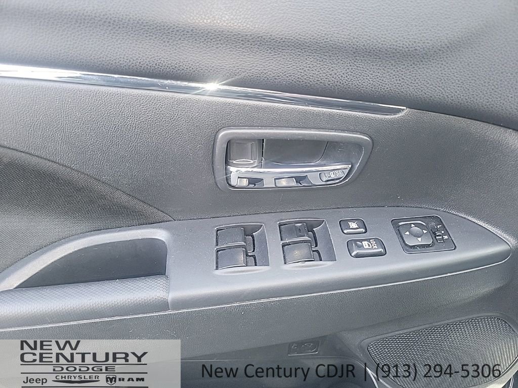 Used 2024 Mitsubishi Outlander Sport ES image 9