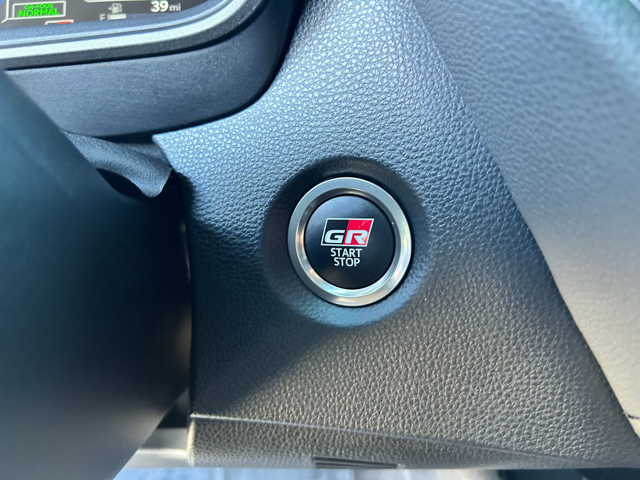 Used 2025 Toyota Corolla Premium image 17