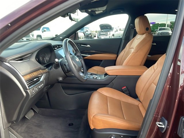 Used 2023 Cadillac XT4 Premium Luxury w/ Technology Package image 21