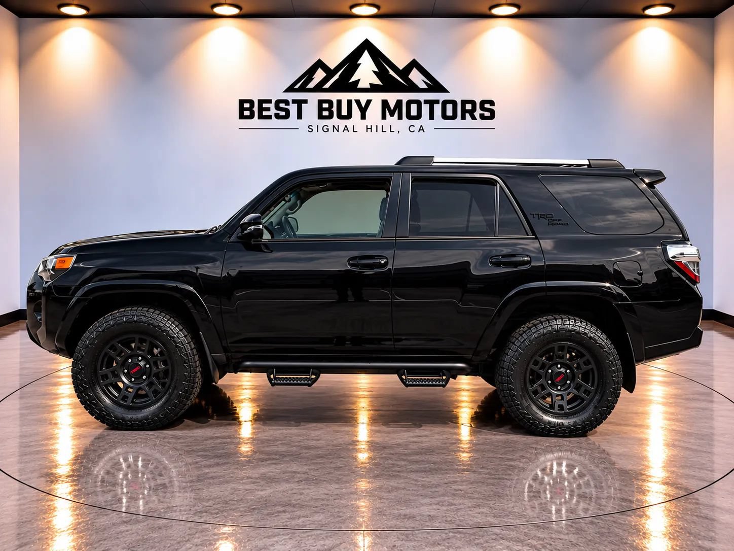 Used 2018 Toyota 4Runner TRD Off-Road Premium AWD/4WD image 5