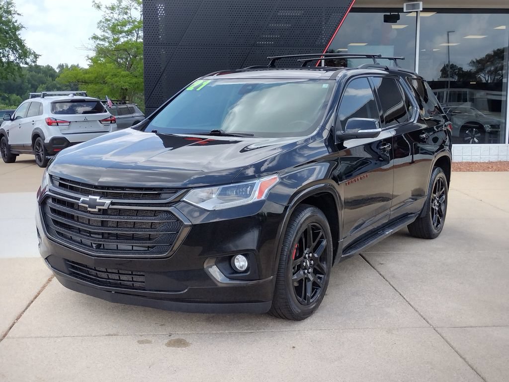 Used 2021 Chevrolet Traverse Premier w/ Redline Edition AWD/4WD image 1