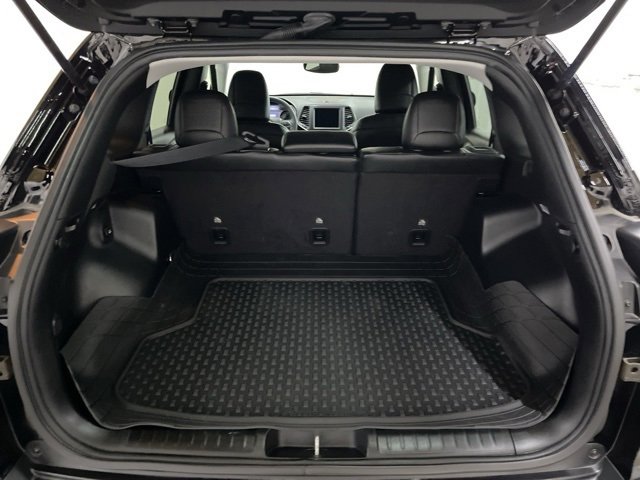 Used 2022 Jeep Cherokee Latitude Lux image 11