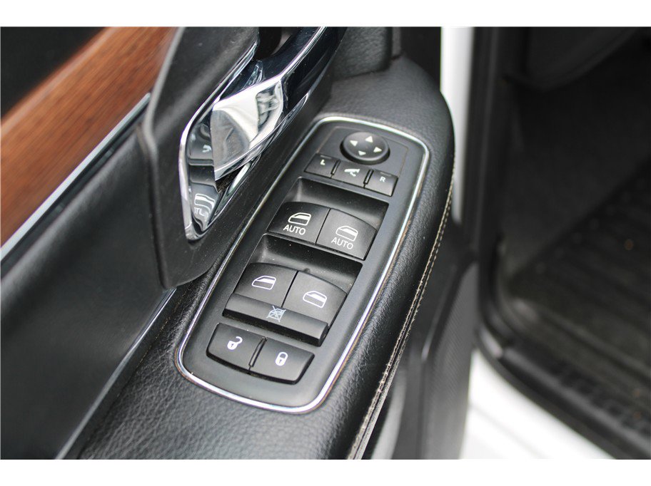 Used 2016 RAM 3500 Laramie AWD/4WD image 20