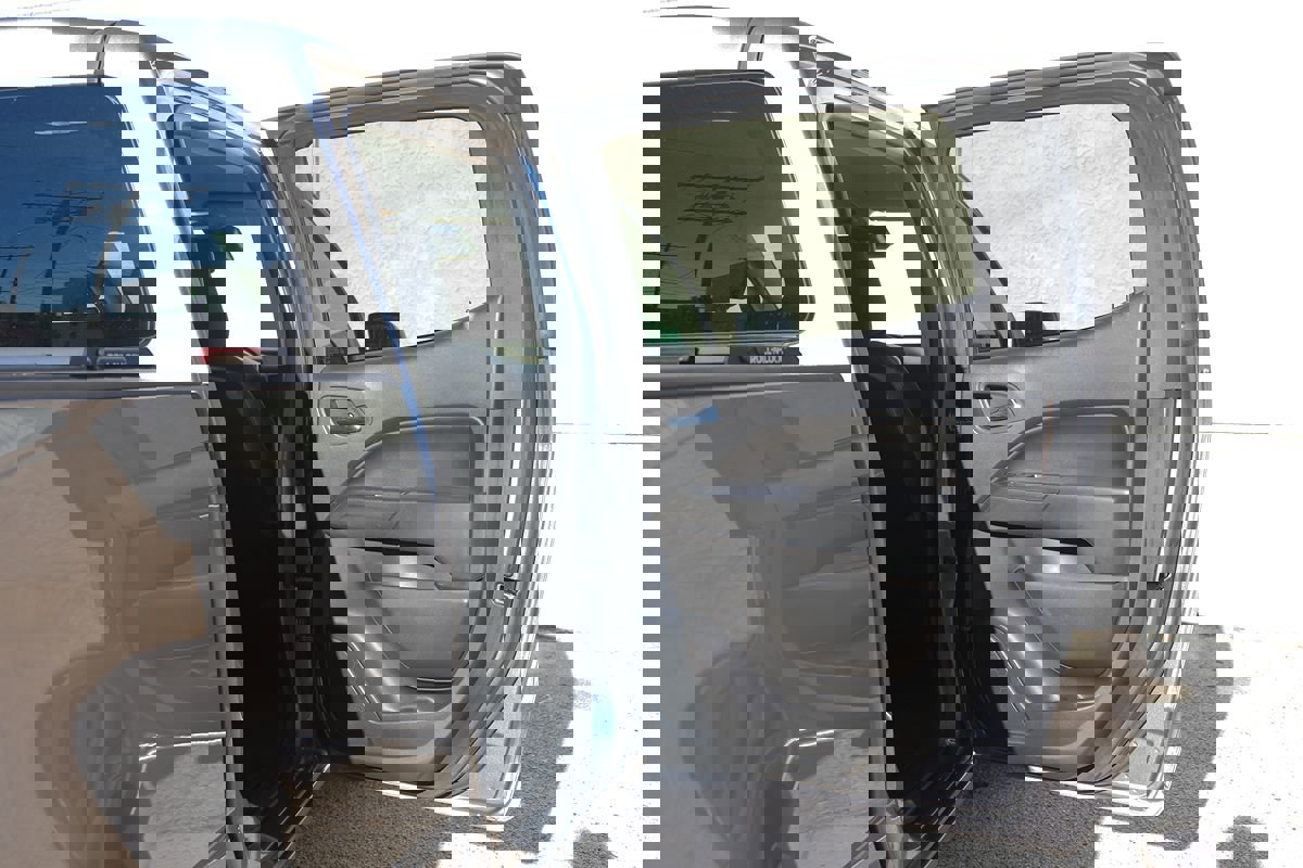 Used 2022 Chevrolet Colorado LT w/ Safety Package image 29