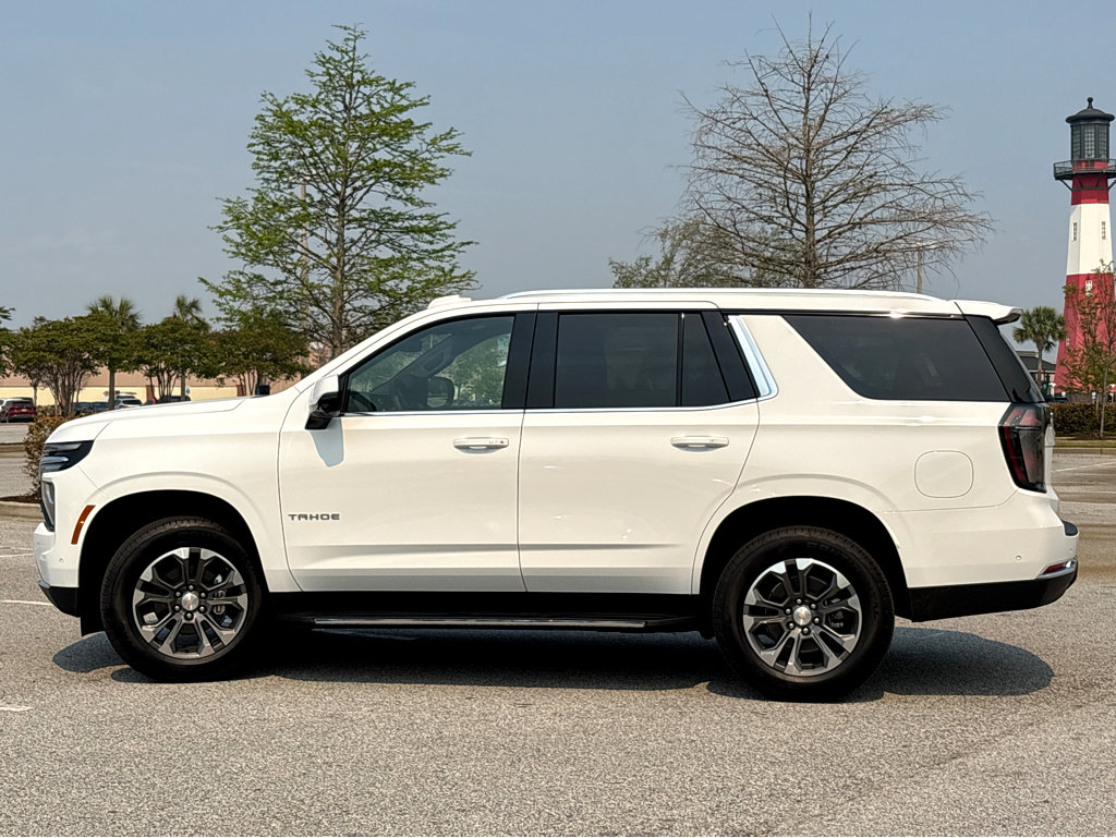 Used 2026 Chevrolet Tahoe LT w/ Comfort Package RWD image 23