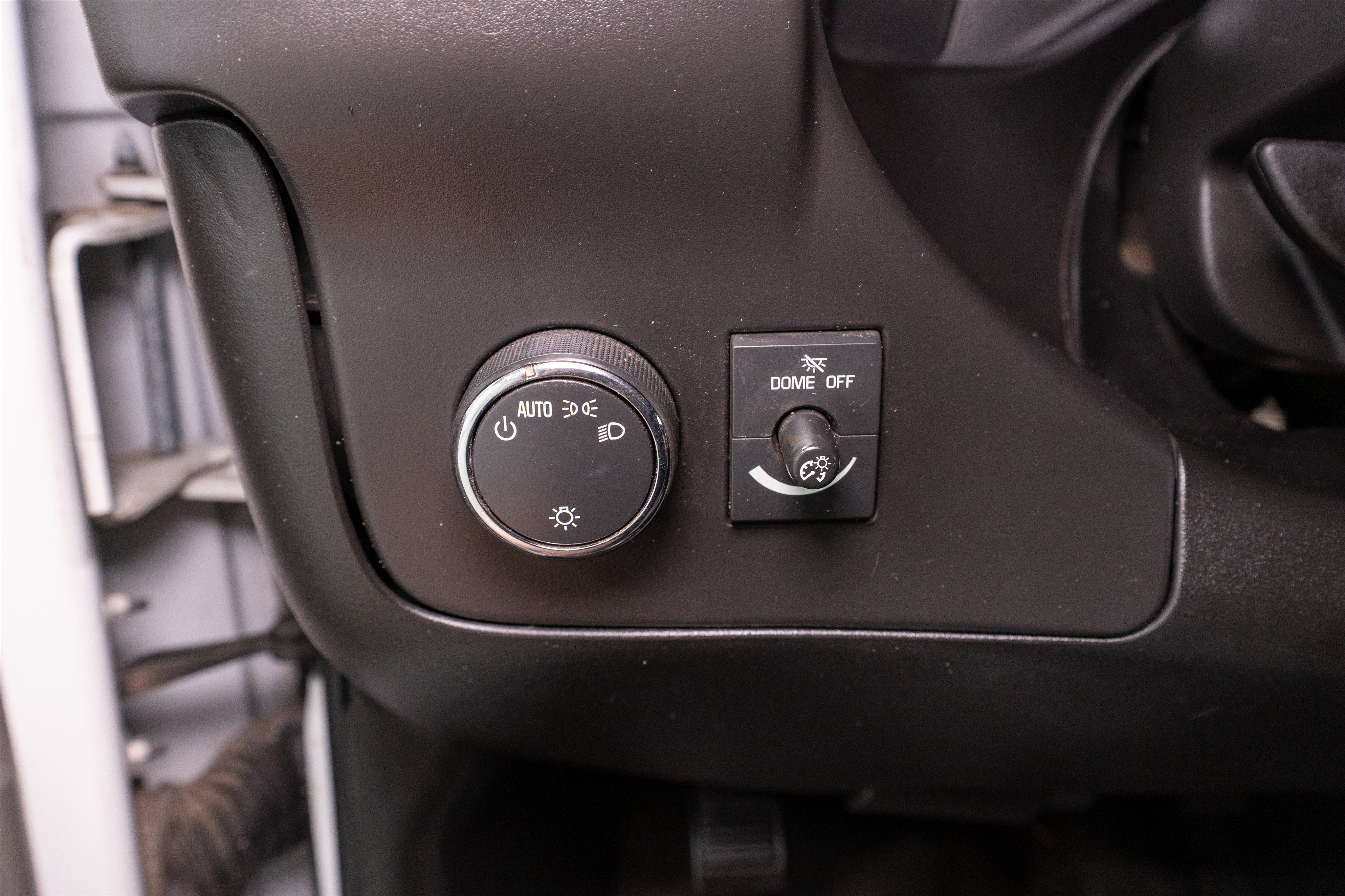 Used 2019 GMC Savana 2500 w/ Driver Convenience Package RWD image 28
